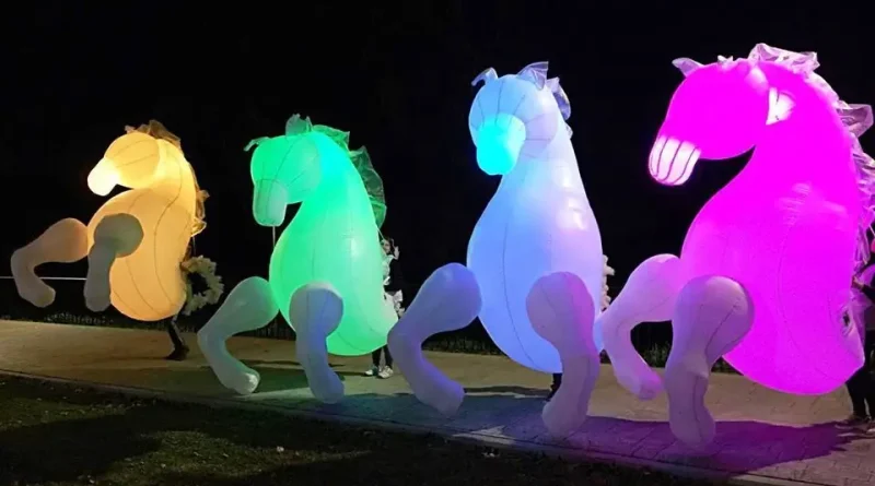 caballos gigantes, para shows de eventos